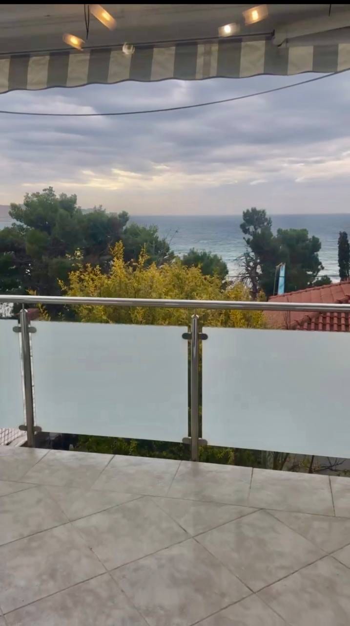 Апартман са погледом на море у близини плаже