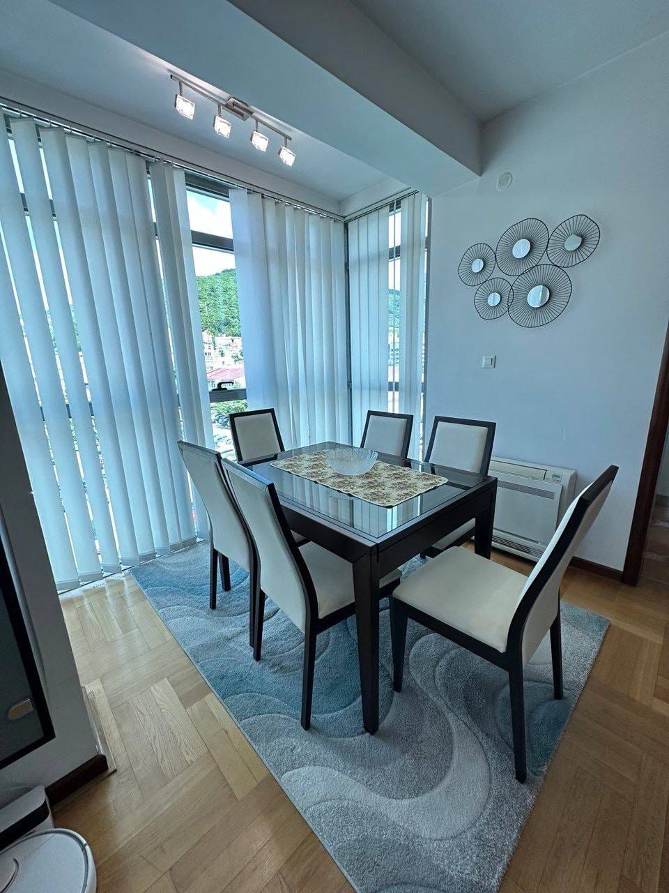 2 bedroom apartment for rent in the center of Budva.