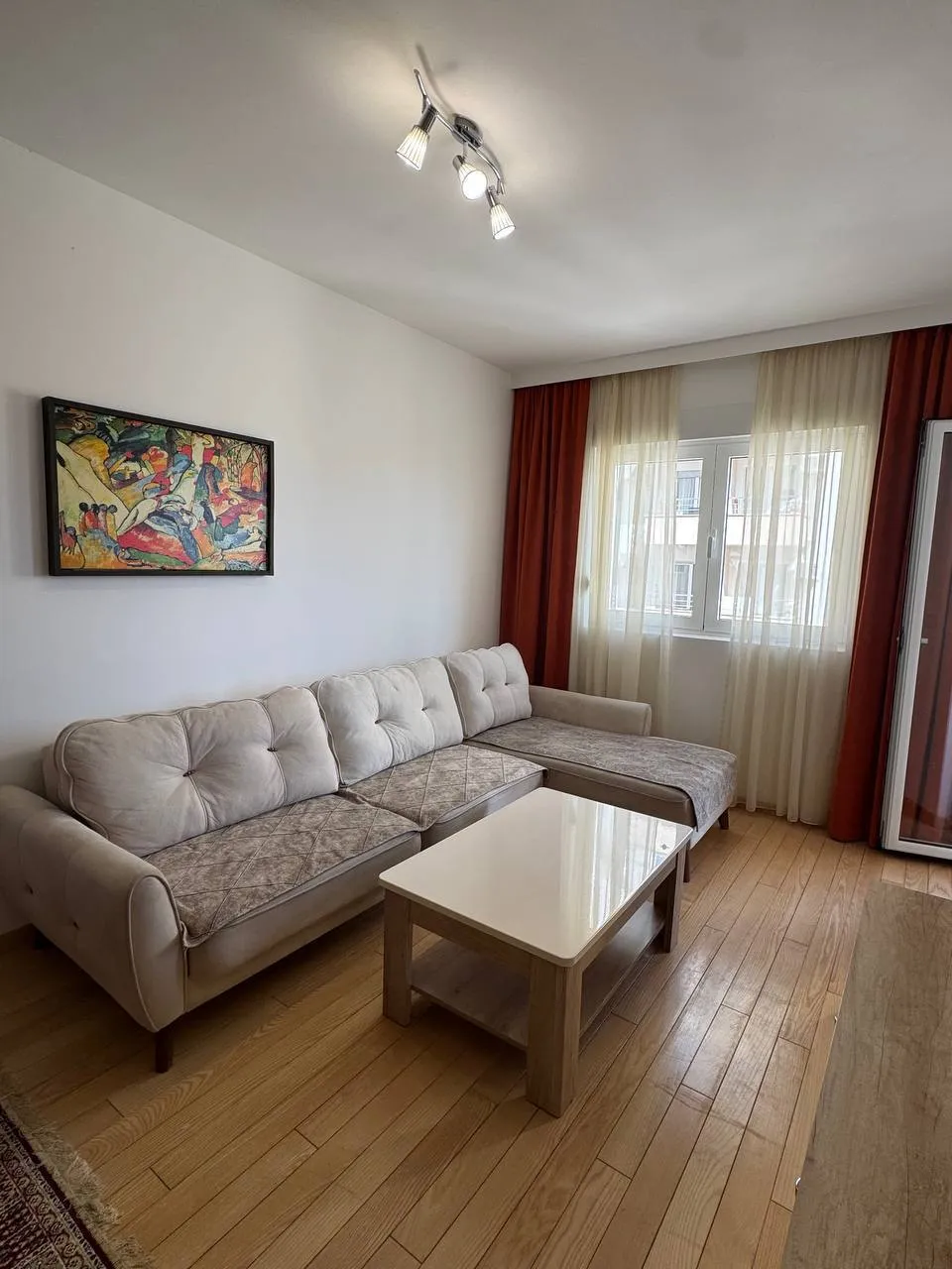 ID 2093 Сдам квартиру с 1 спальней в Budva, район — ул. Маслина