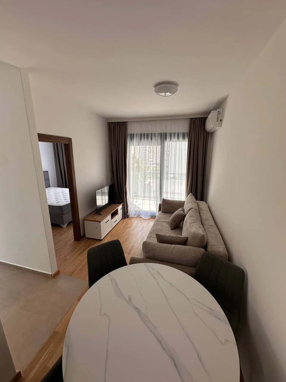 ID 2028 Renting a new 2-bedroom apartment in Budva, Rozino area