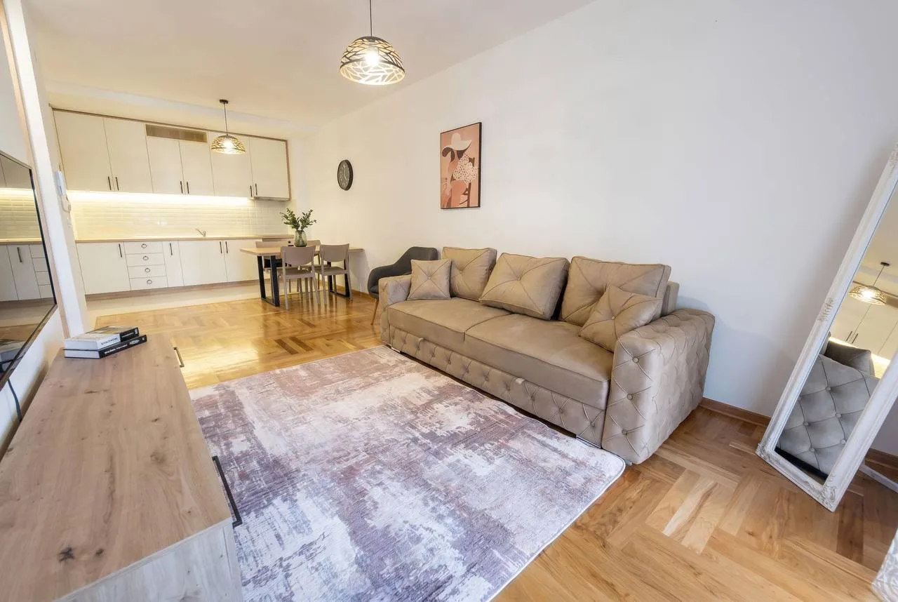 ID 3009 1-Bedroom Apartment for Rent in Bečići, IDEA Area