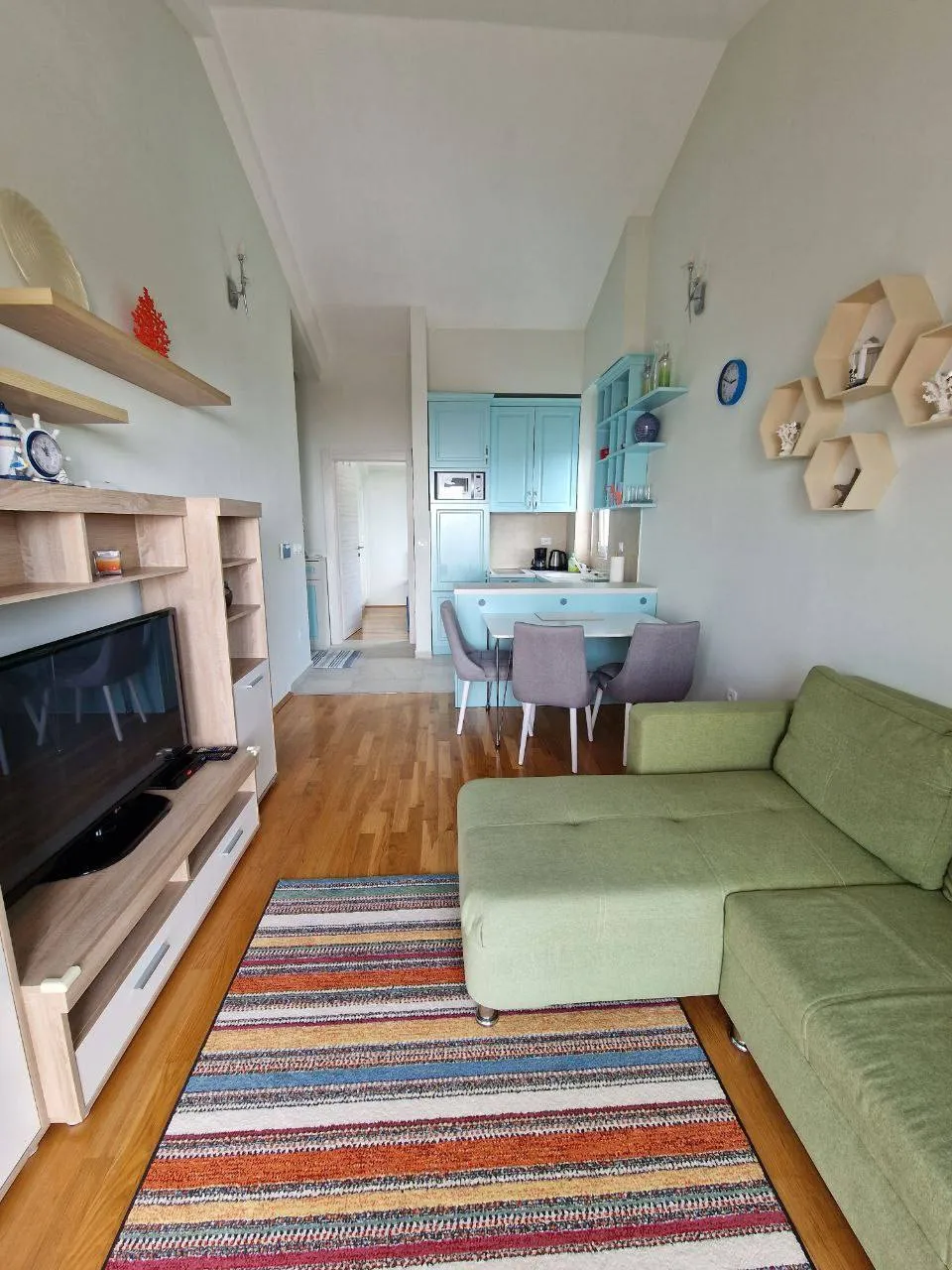 ID 3024 1-Bedroom Apartment for Rent in Przno