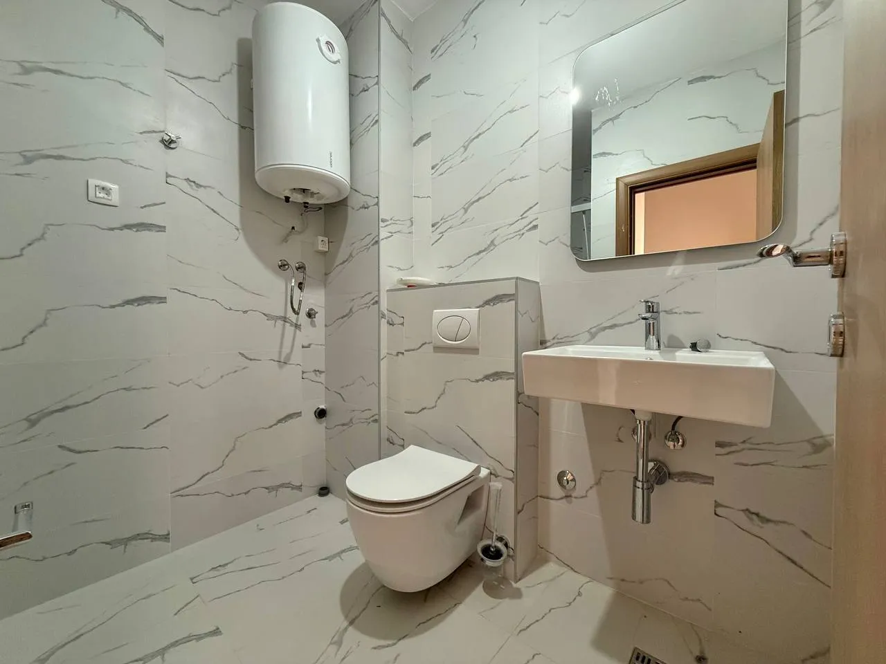 STUDIO APARTMENT FOR SALE