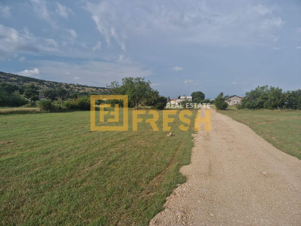 Plac, 410m2, Doljani, Prodaja