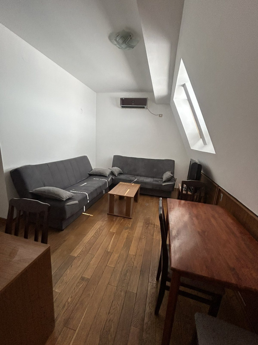 Iznajmljujem Stan-Apartman 28m2, Kod Central Pointa