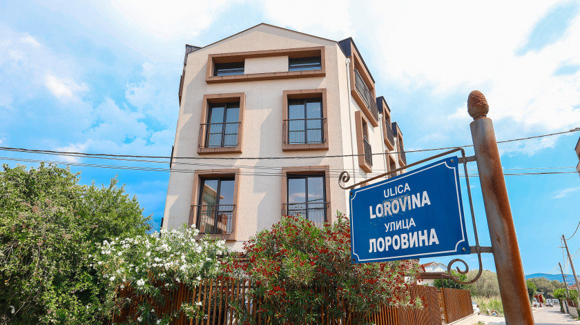 Iznajmljujem moderan & funkcionalan STUDIO,  Mrčevac Aerodrom TIVAT