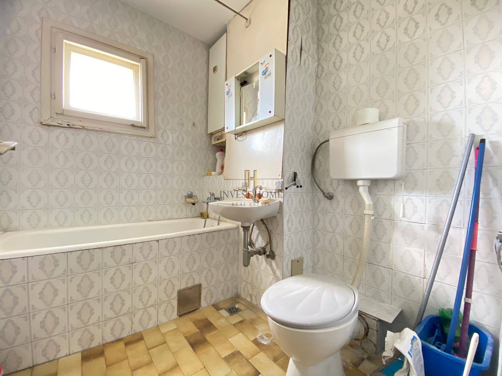 Trosoban stan, Zagorič, 82m2