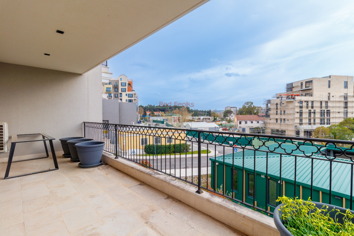 Apartment for Sale, Tivat — €490,000