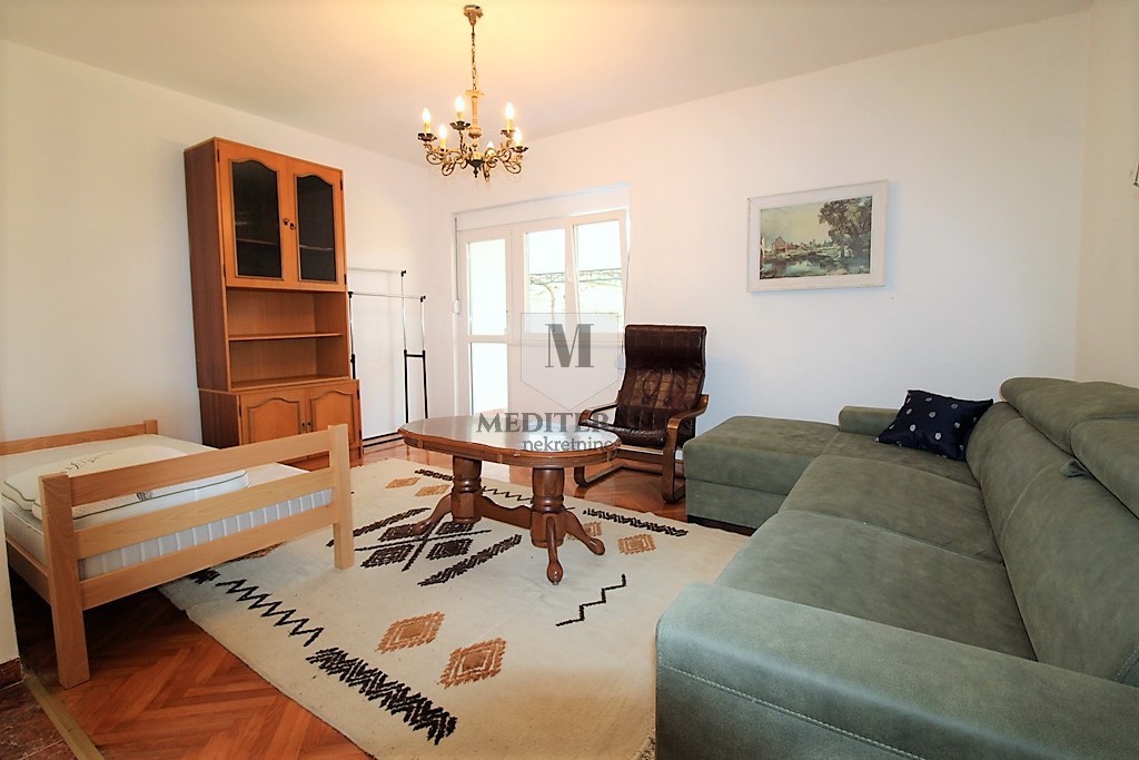 Продажа квартиры, Суторина