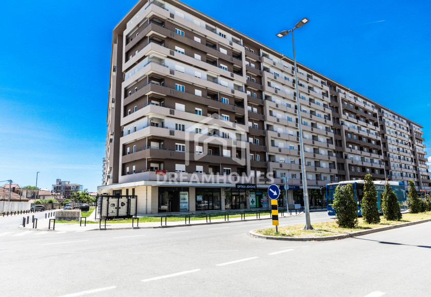 IZDAVANJE – POSLOVNI PROSTOR | CENTRAL POINT, PODGORICA | 350 m² | 7.000 € + PDV