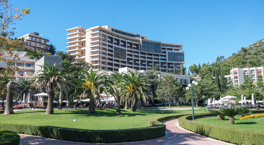 Apartments in the Harmonia complex, Bečići