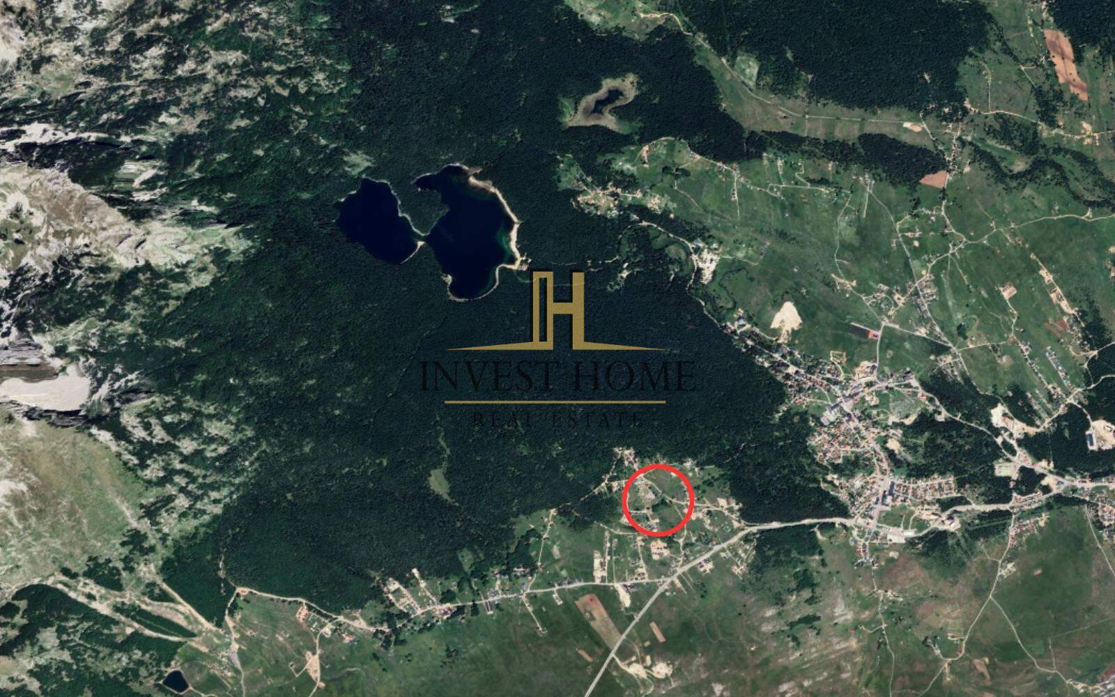 Građevinski plac, Žabljak, 798m2