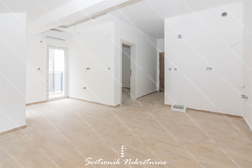 Apartment For Sale, Meljine