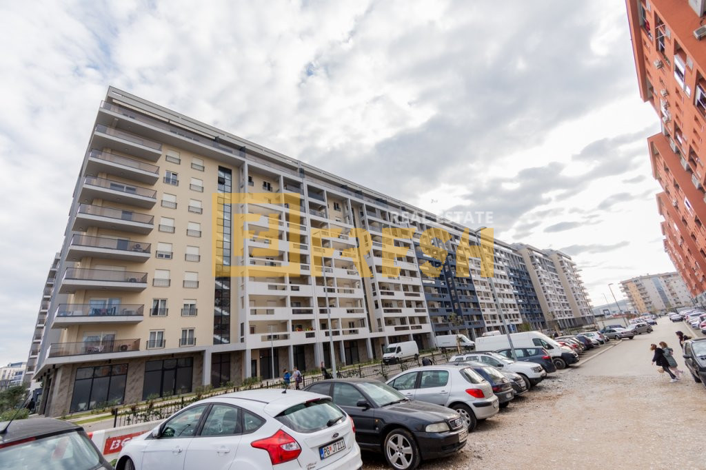 Poslovni prostor, 158m2, Master Kvart, Izdavanje