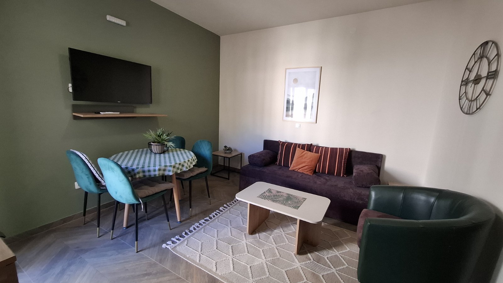 Квартира в аренду, Bar — €550