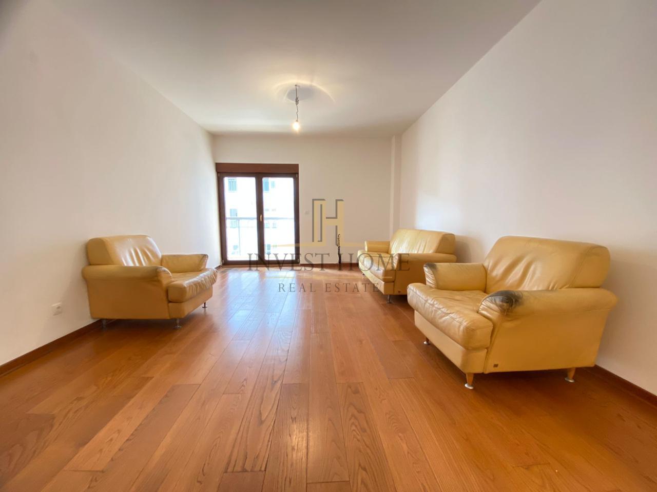 Jednosoban stan, Momišići, 59m2