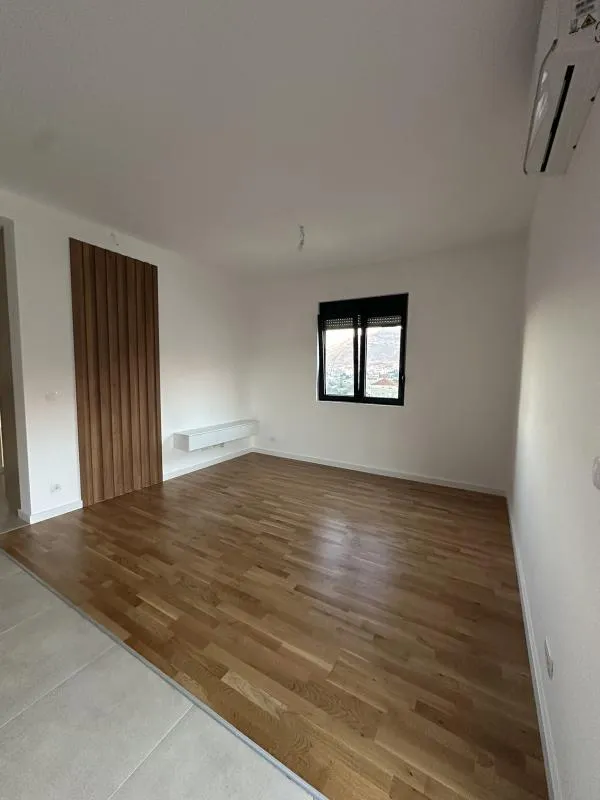 Apartment in Polje, 64 m²