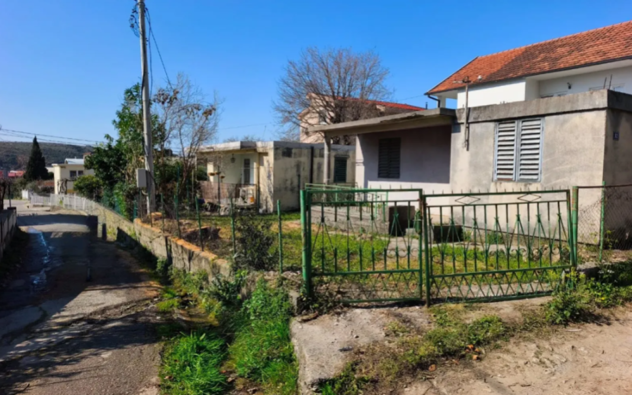 Дом в Sutomore, 41 m²