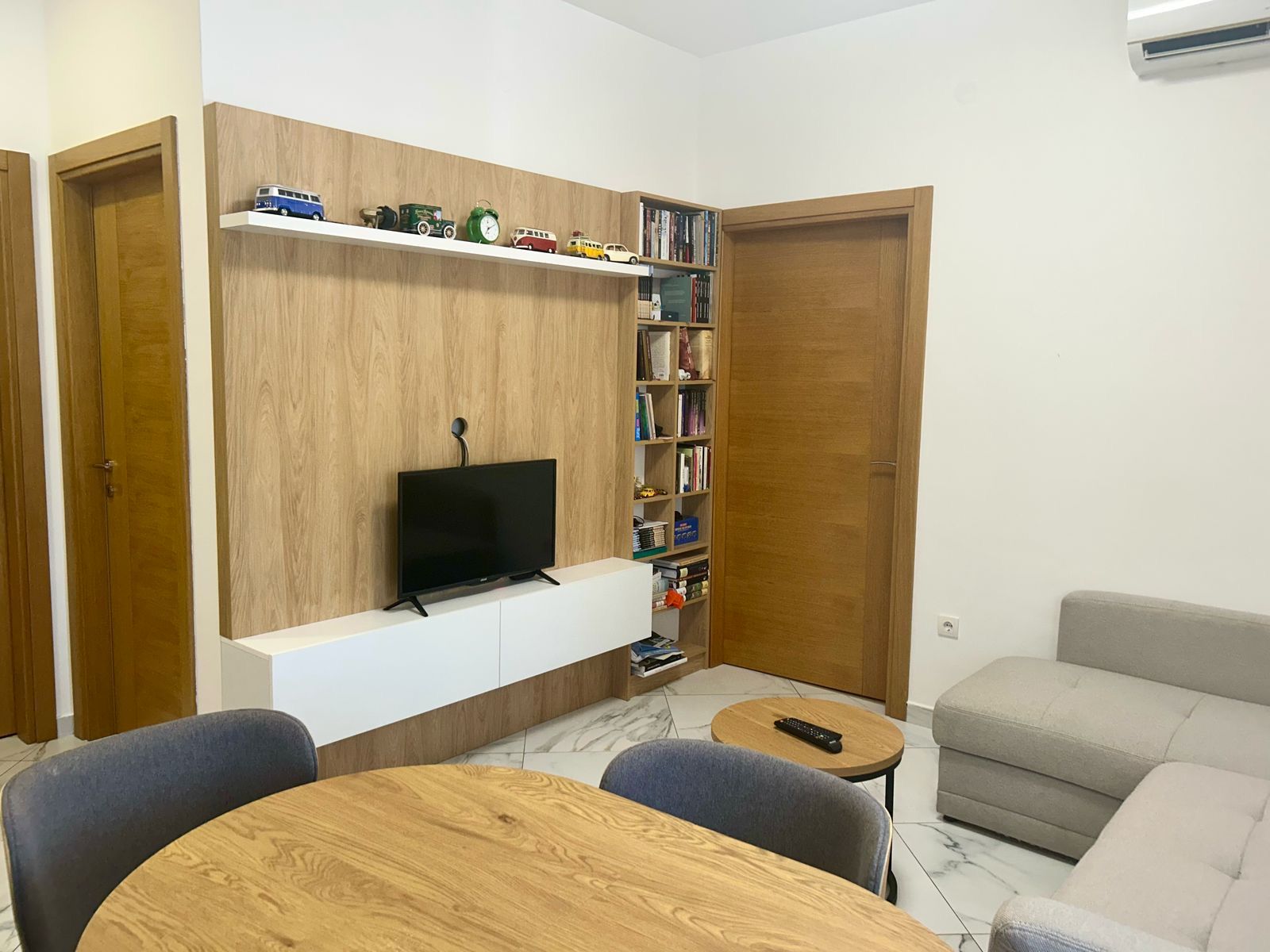For Rent Two Bedroom Apartment