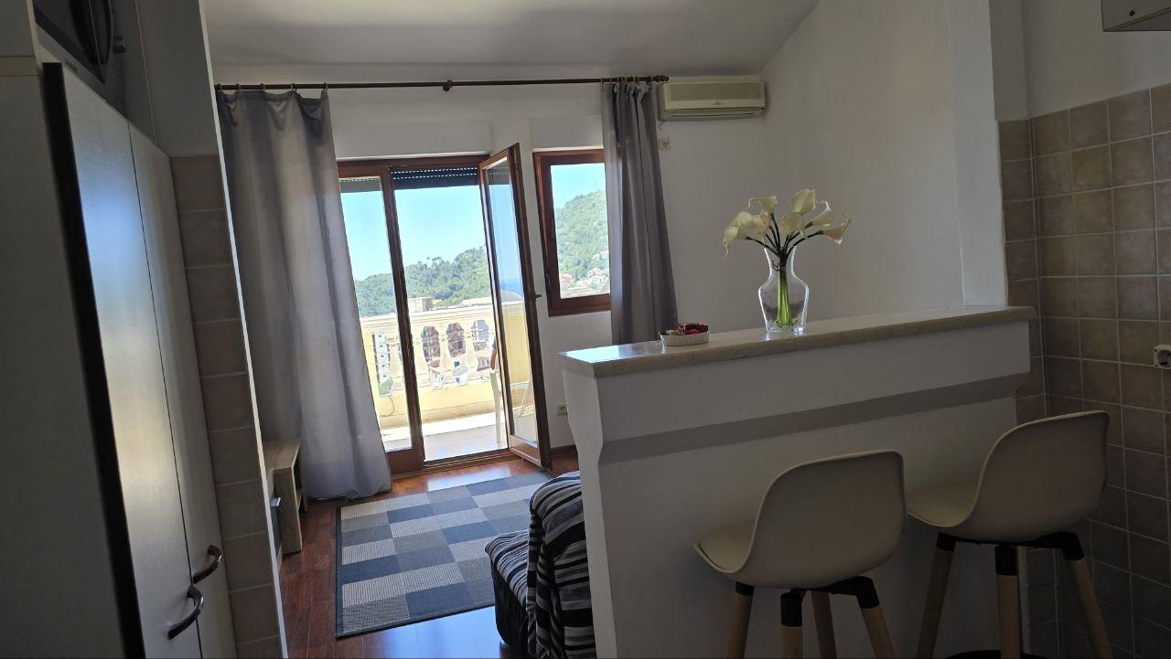 Квартира в Petrovac, 34 m²