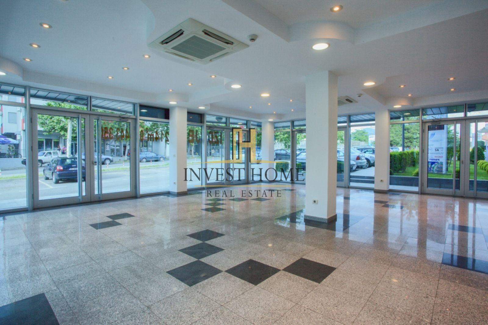 Poslovni prostor, kod Autobuske, 214m2