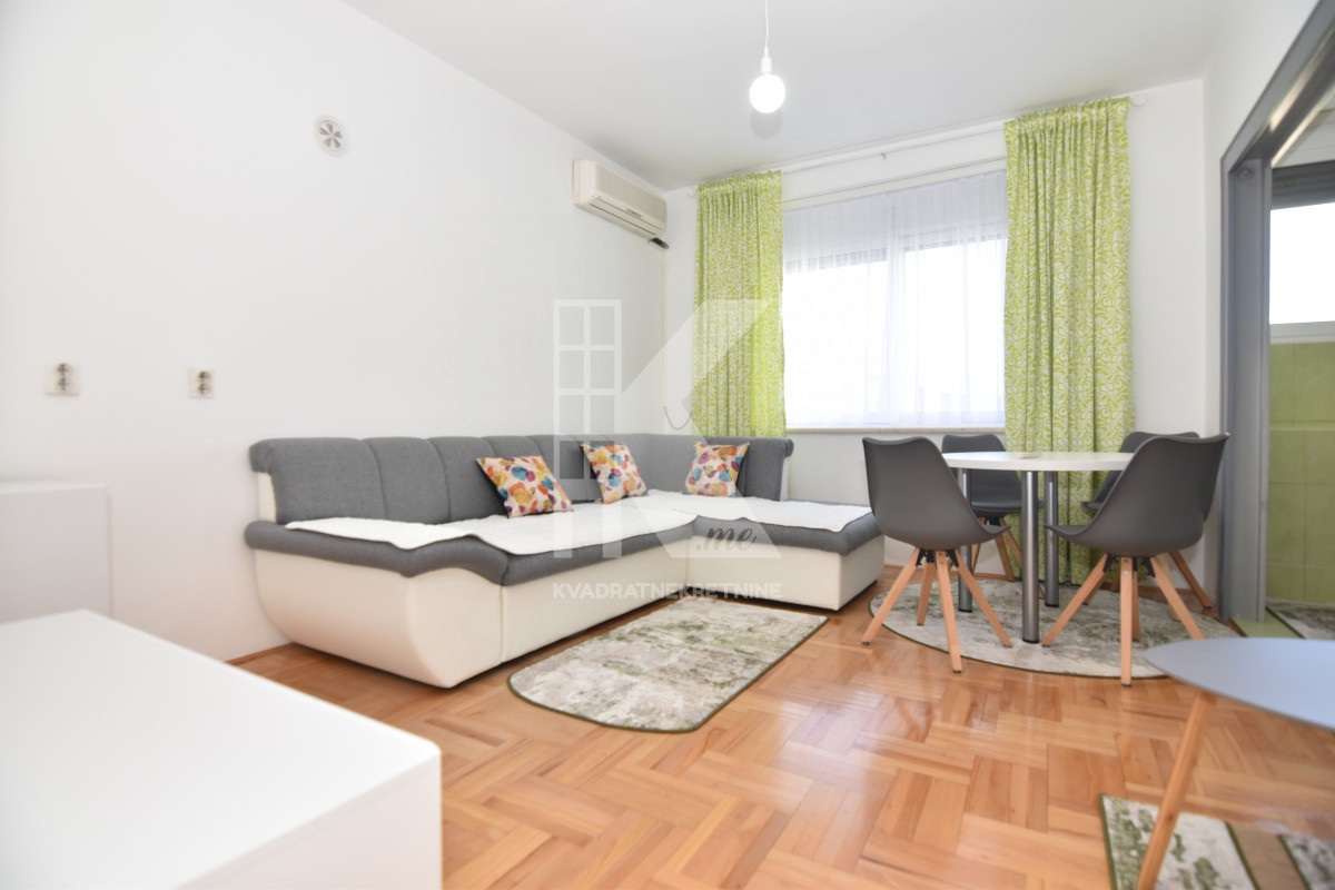 Izdavanje, Jednosoban stan, Podgorica, Centar, 50m2