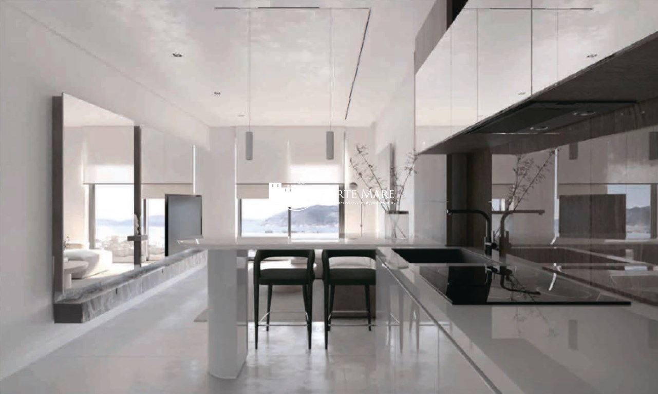 Prodajem Stan-Apartman, Tivat