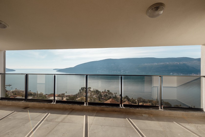 For sale, two-bedroom apartment, 87m2, Topla, Herceg Novi