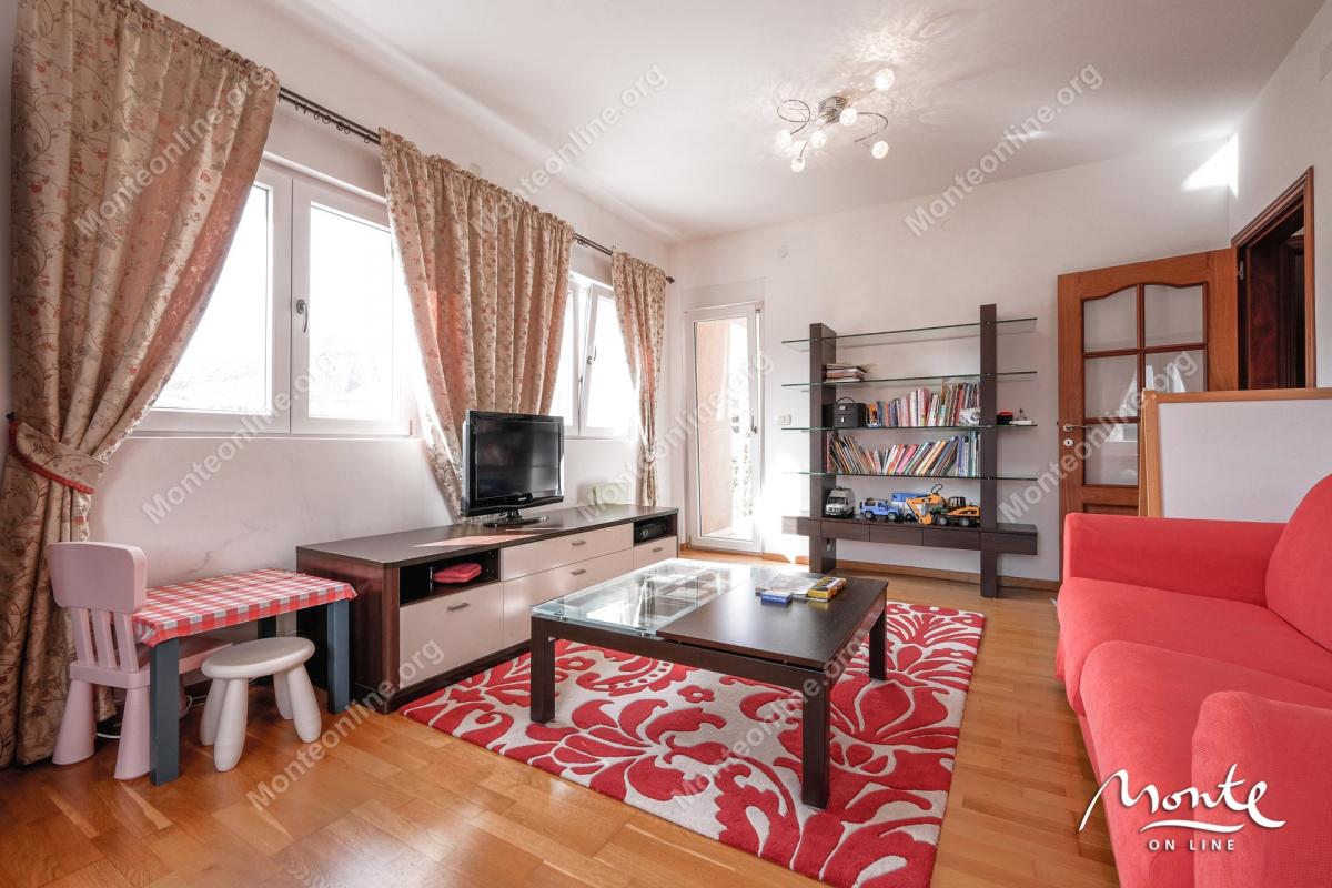 Jednosoban stan u srcu Budve, ul. Blaze Jovanović