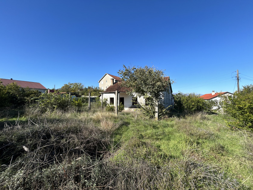 Prodajem Građevinsko Zemljište, Danilovgrad