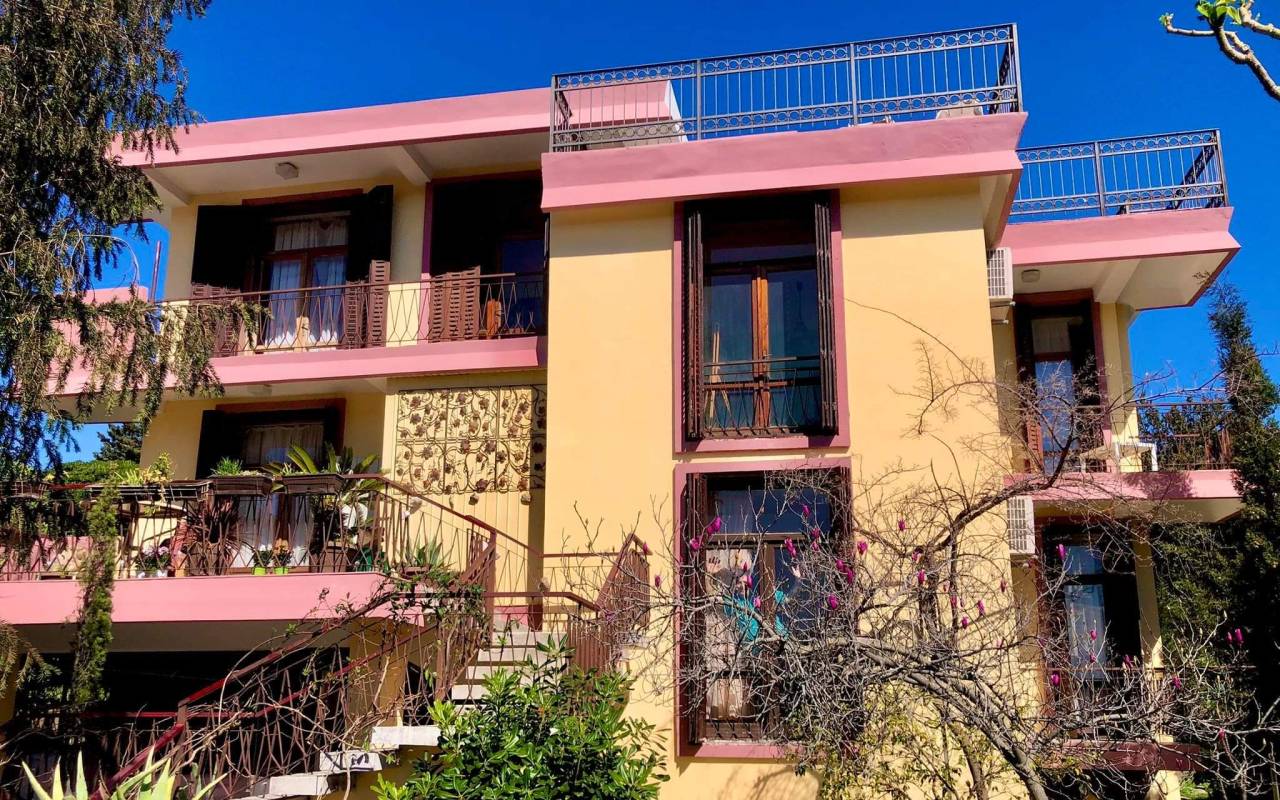 Дом в Susanj, 300 m²