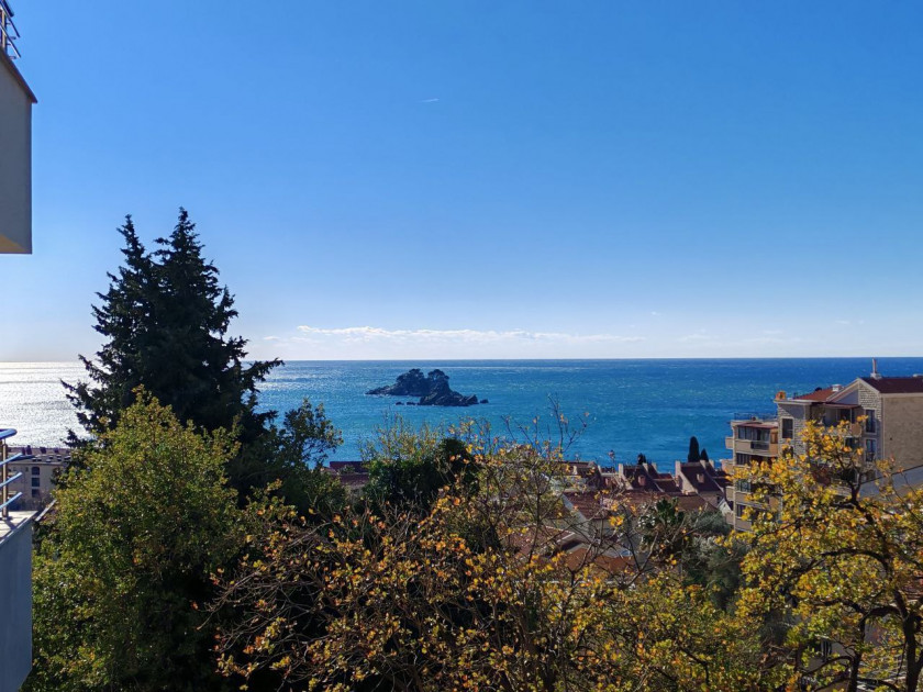 Prodajem Stan-Apartman, Petrovac