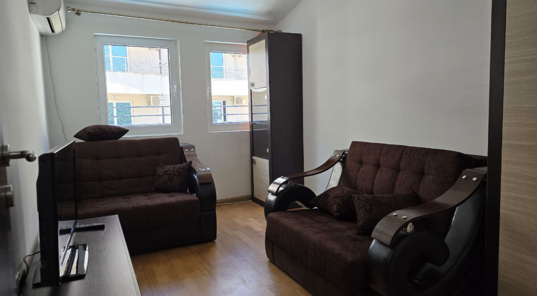 Two-bedroom apartment with sea views, Petrovac