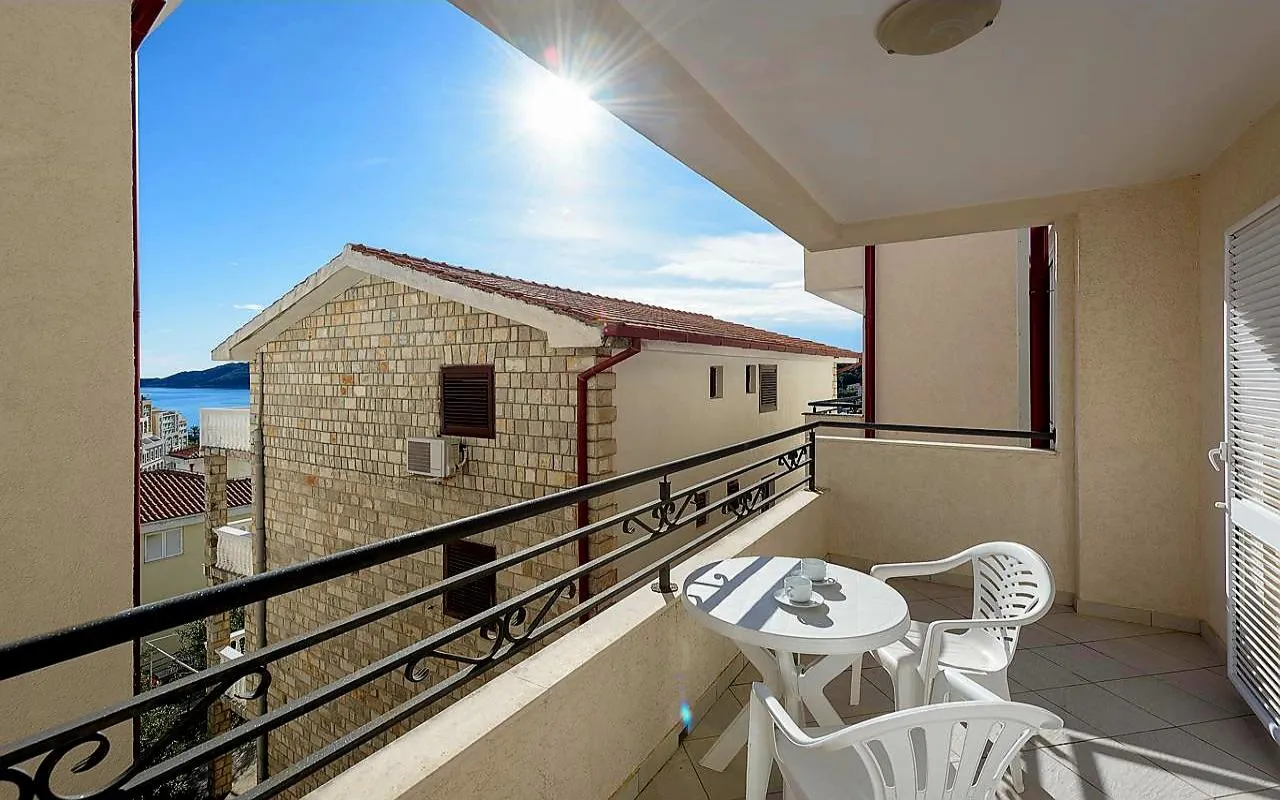 Apartment in Becici, 36 m²