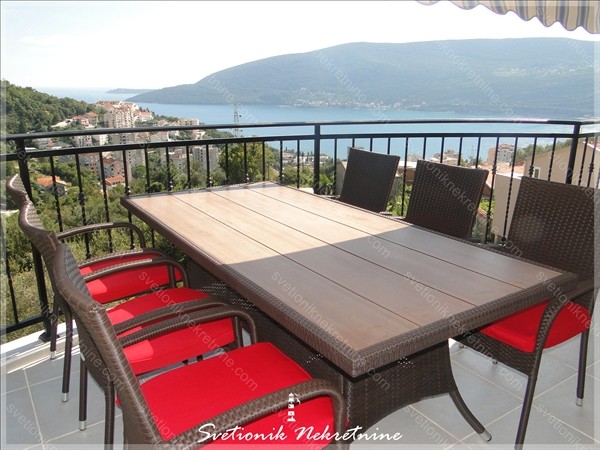 Apartment For Sale, Topla