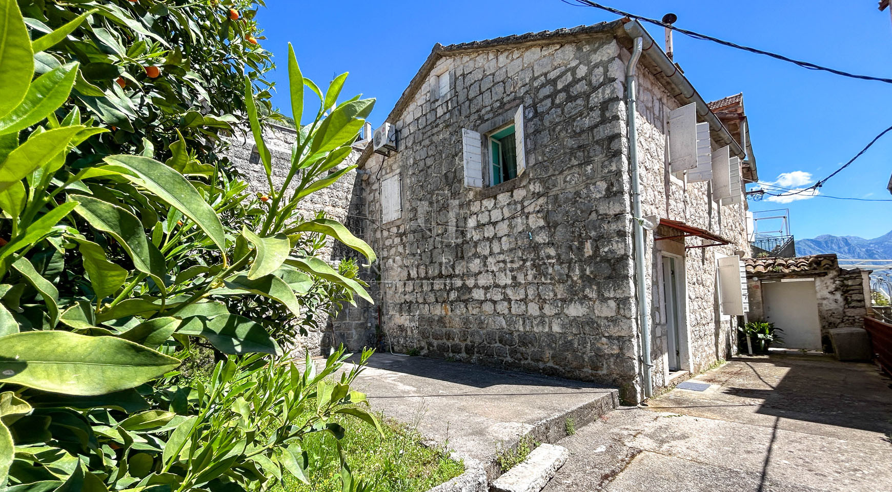 Stone house in the center of Perast