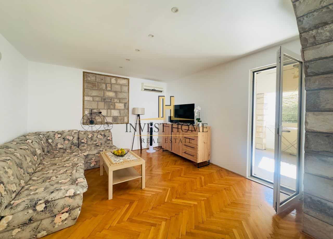 Dvosoban stan, Seljanovo, 60m2