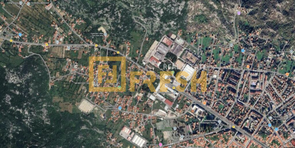 Plac, cca 2300m2, Cetinje, Prodaja