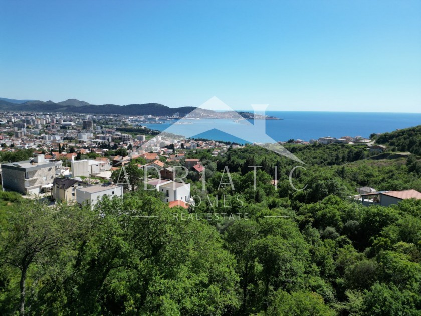 Prodajem Zemljište, Šušanj