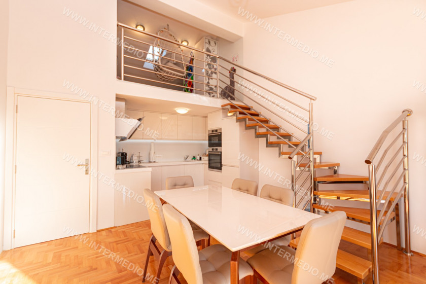 For Sale, Three-Bedroom Duplex, 95m², Topla 2, Herceg Novi