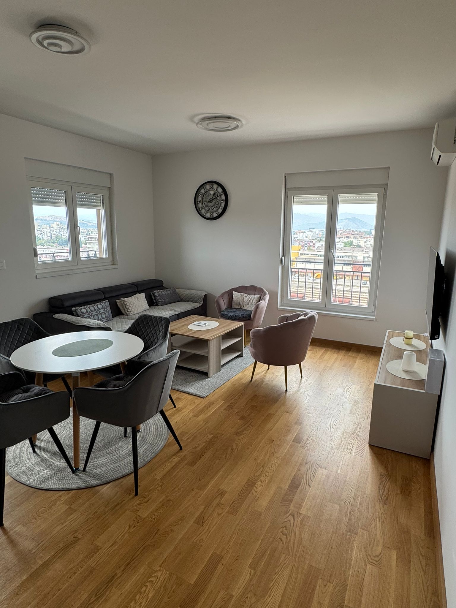 Two Bedroom Apartment  For Rent | Stari Aerodrom