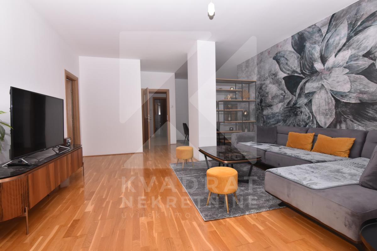 Izdavanje, Trosoban stan, Podgorica, Ljubović, 105m2