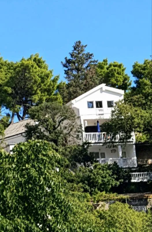 Дом в Sutomore, 278 m²