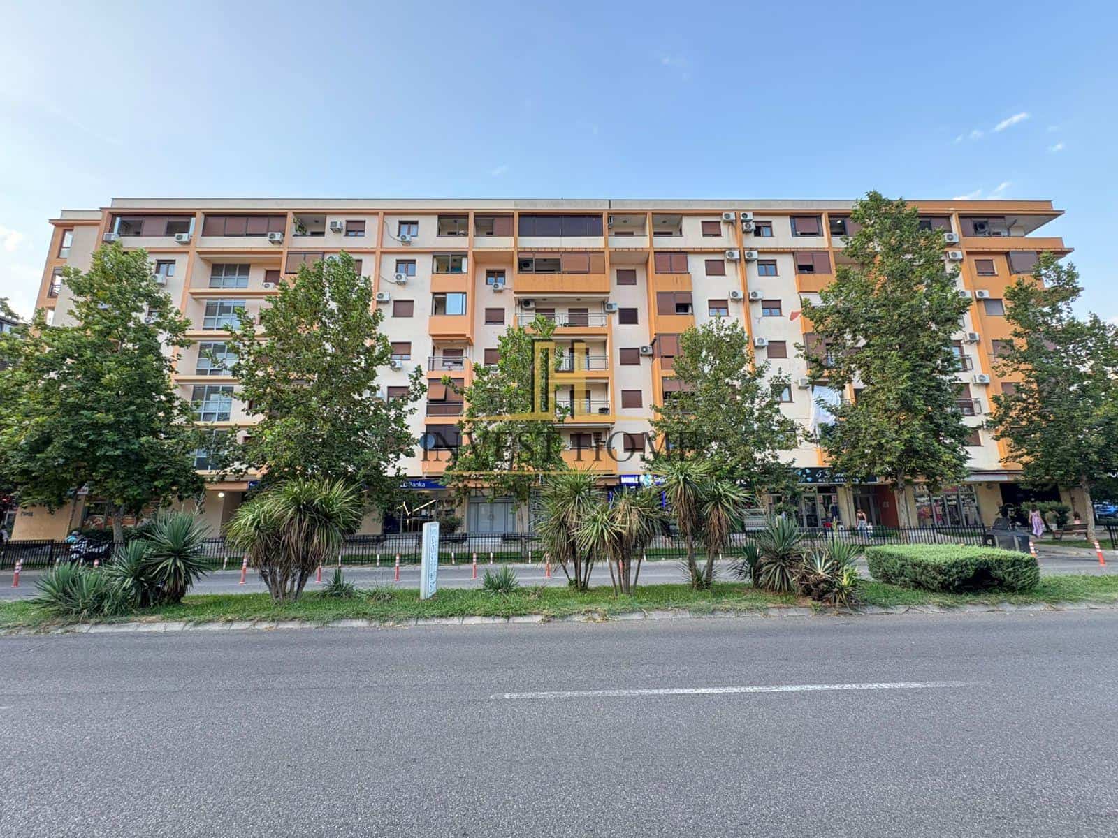 Commercial Property for Rent, Podgorica — €550