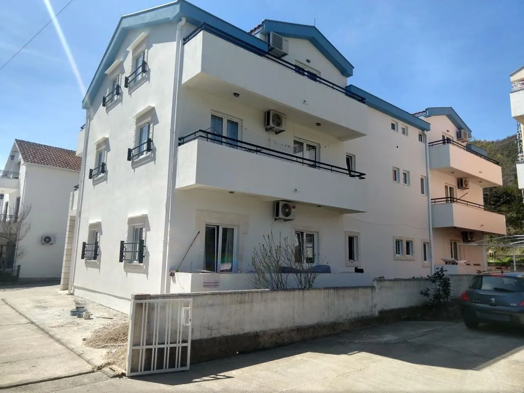 Apartment in Bijela, 36 m²
