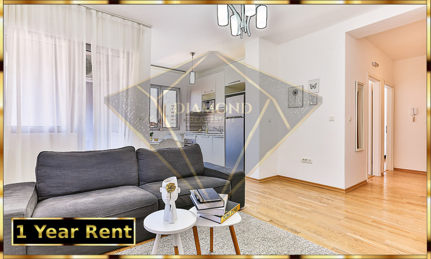 Iznajmljujem Stan-Apartman, Centar