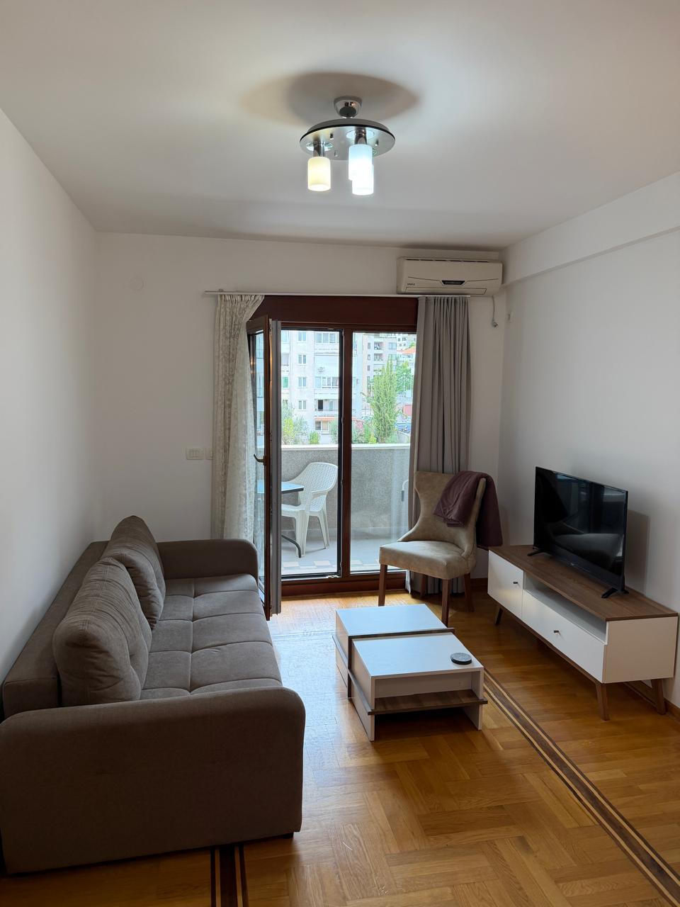 Prodajem Stan-Apartman, Rozino