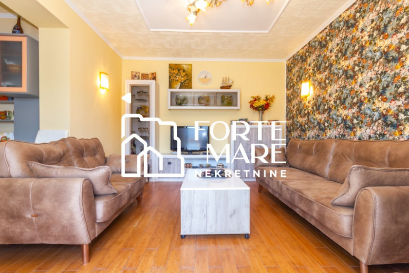 Prodajem Stan-Apartman, Herceg Novi