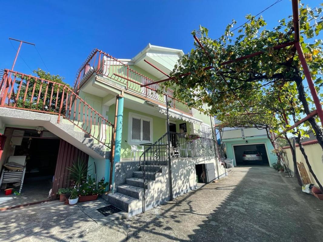 Дом в Bjelishi, 122 m²