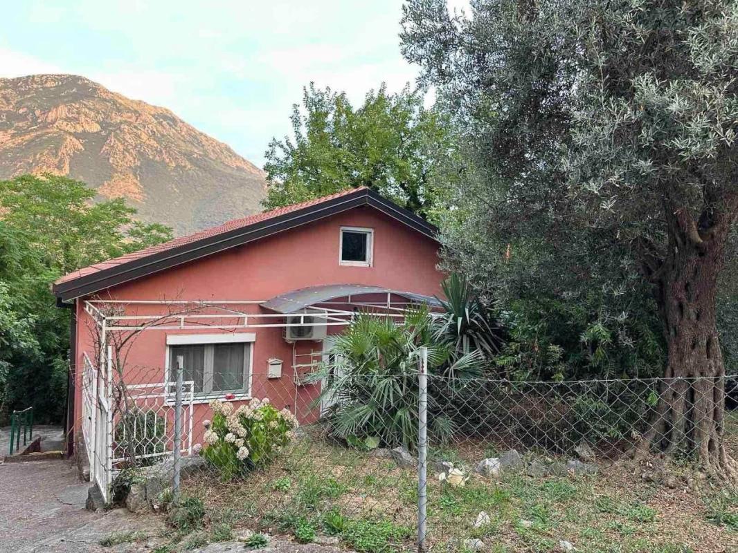 Дом в Bar, 120 m²